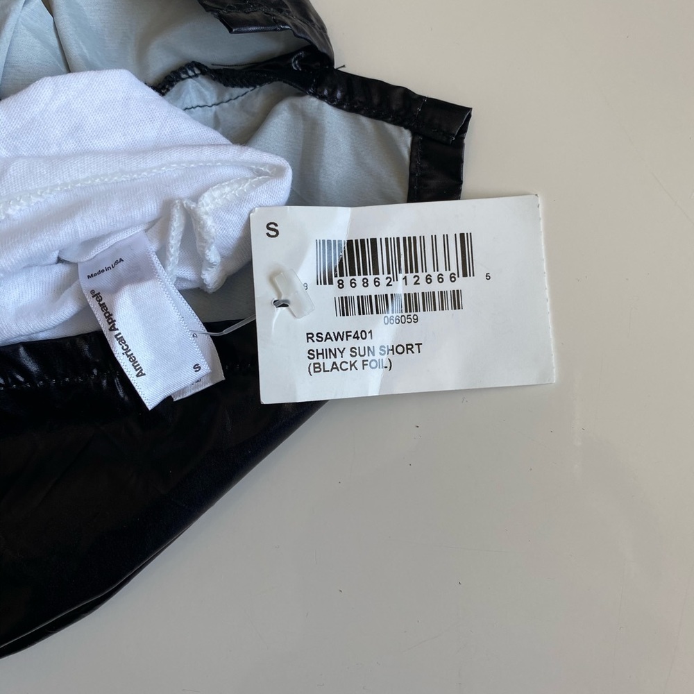 BNWT American Apparel Shiny Sun Short Black Foil - Picture 5 of 8